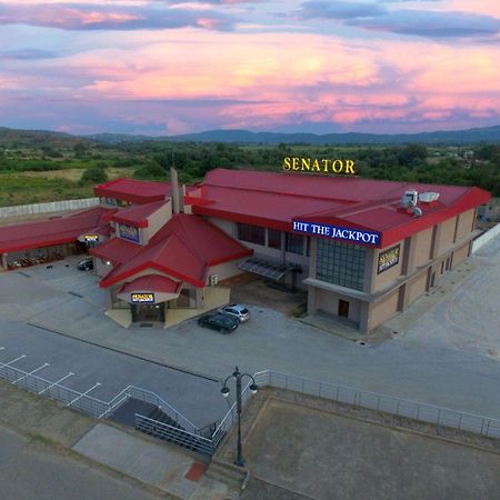 Casino Motel Senator Gevgelija Ngoại thất bức ảnh