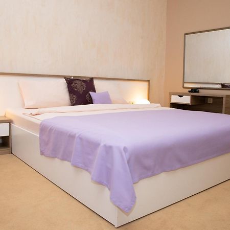 Casino Motel Senator Gevgelija Ngoại thất bức ảnh